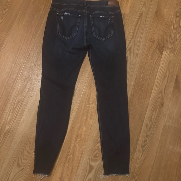 Hollister Low Rise Jeans - Picture 3 of 5